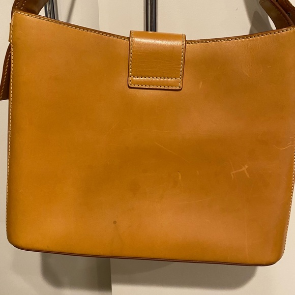 Celine Tan Leather Shoulder Bag - Picture 5 of 9
